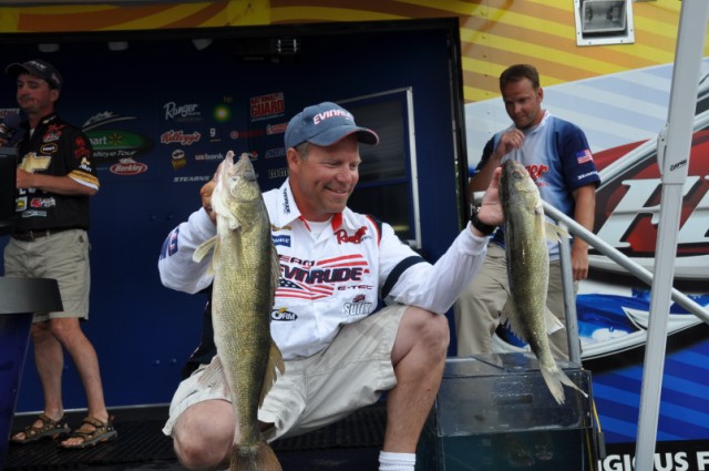 9220C641-2974-4FD3-8FD1-52DB98C245BF