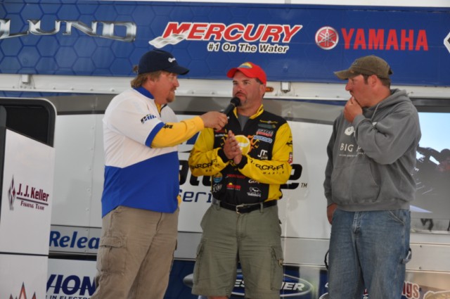 92267488-EDC2-4A03-8821-5B76B30650A4