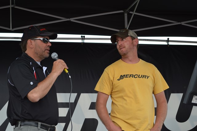 9233E470-D52E-484F-B33F-542CD3762764