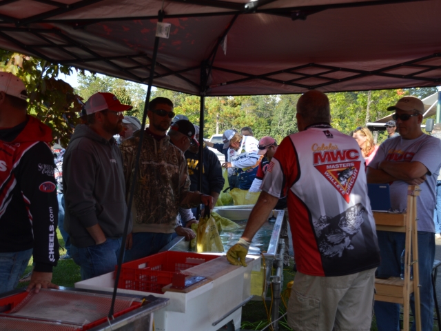 92672AC6-13AA-492B-A8D1-0B4E89A72FB1