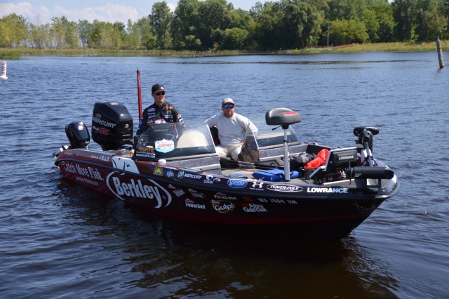 926E048E-AE7E-42F9-8C77-87EA0E5A7C0A