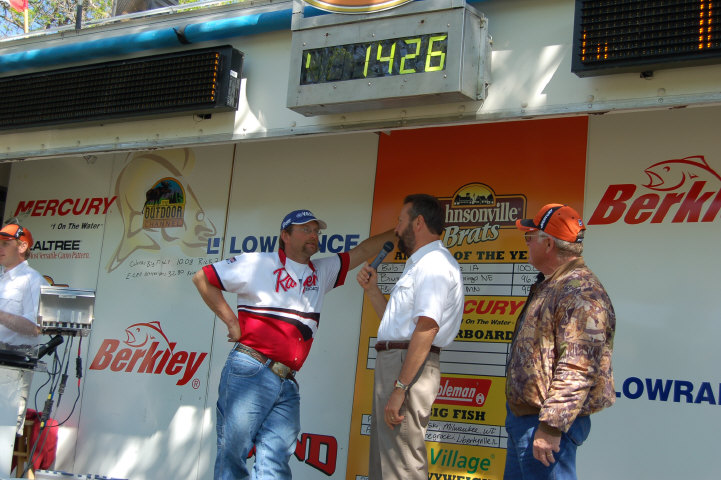 926E5B9F-F381-4764-A795-A41B30E6E851