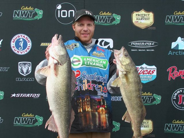 9277CC17-2262-4B0C-A04D-7A66411C1C2C