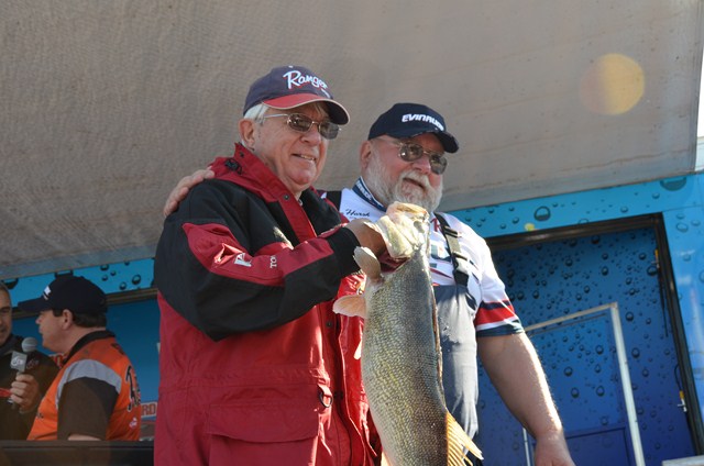 9280D6D5-E674-4C80-B8B1-2F5C8714F8DE