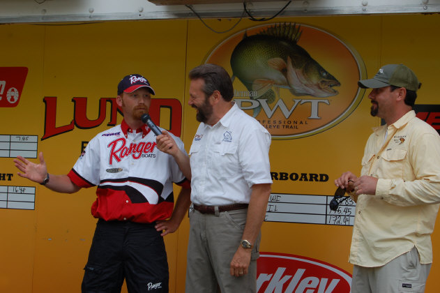 930252D3-FBCE-48A7-B584-B699F1D8B917