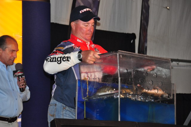 932726A6-D922-4E8C-B959-DEC2D80BE157