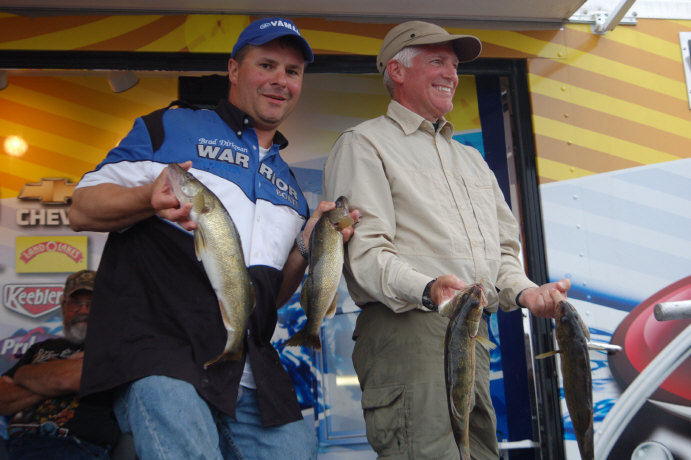 932D85CD-46C4-4B2F-BD6A-F96229B6F6B3