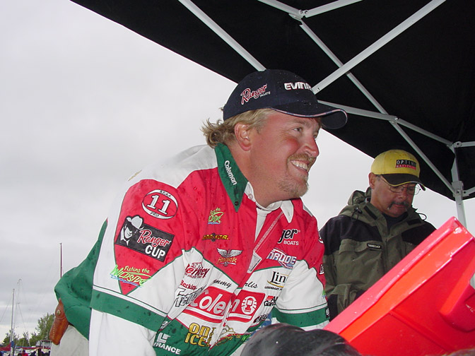 9345F965-2D12-45FB-861B-35F9F3EEAF7B