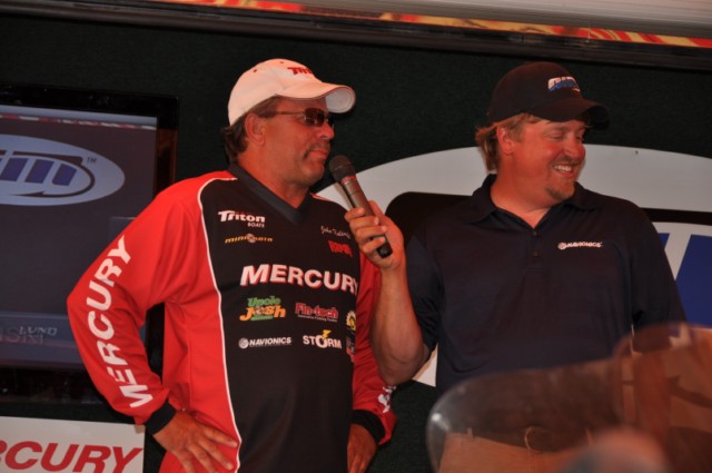 935C622D-BDC1-4F29-AC76-BA71E888A6E6