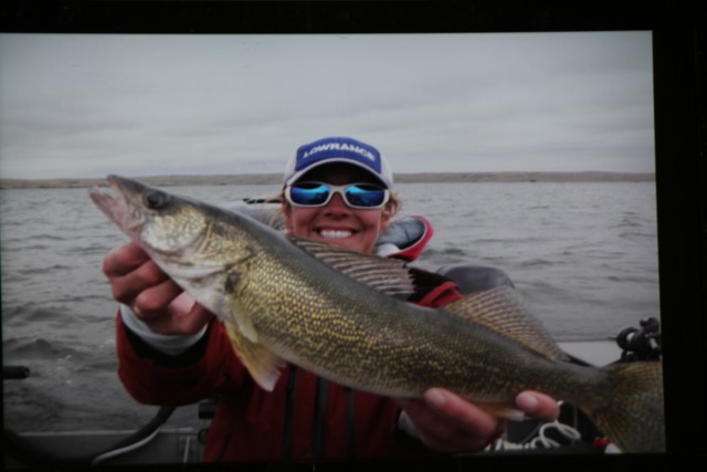 93750793-1B2B-438E-AE16-79D9FC8CE378