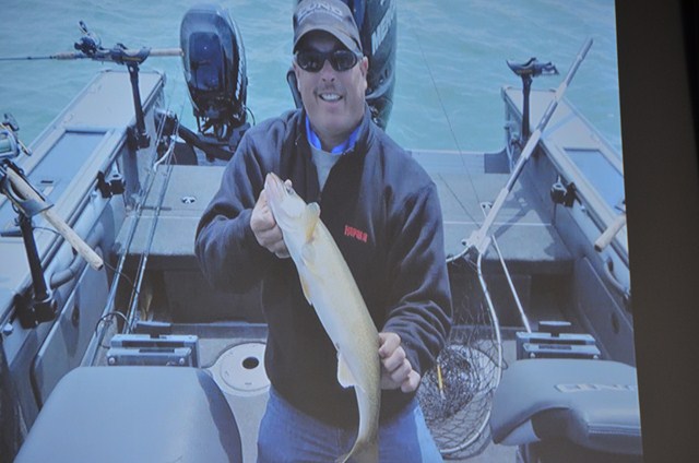 939B01ED-67DA-40FF-8BE3-2DA0E8FFB4F0