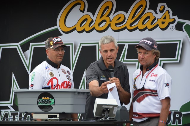 93A206E8-DB3D-44F4-93D3-C57B767C31AE