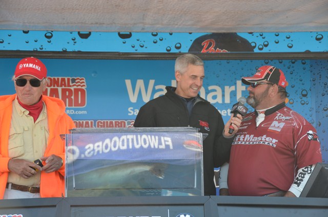 93BF540E-E11A-4350-A8EF-0F80590597FE