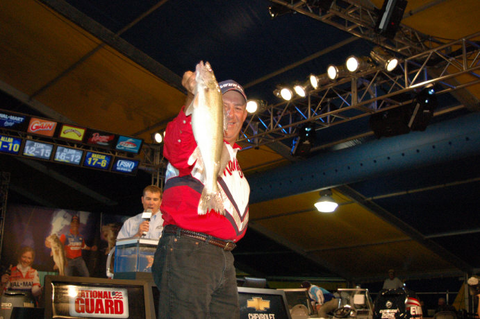 93DFA319-E9C2-4FE7-AD00-121A4AA1E4E9