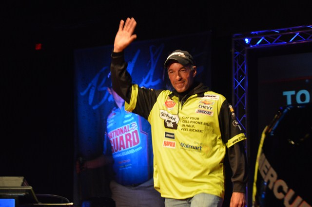 93FBC841-1D12-499A-B619-99AE22723277