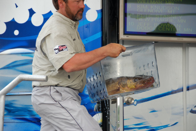 A8018842-B94C-4792-8049-4D955DB37526