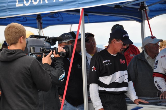 94058218-FD6C-44C2-954F-D3BB87397FFA