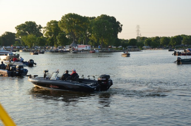 94066825-0E9D-4258-949A-CD68966D32E3