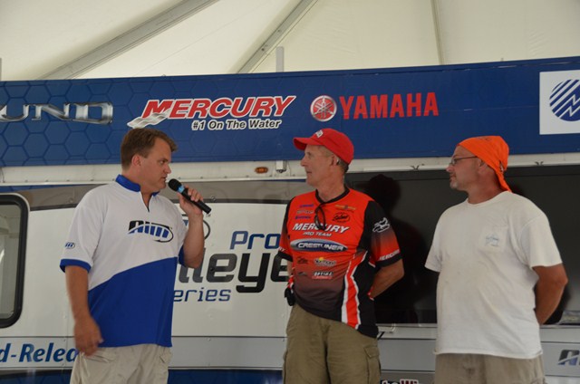 9424A8B6-3D2B-4BC9-8D87-050B48A7D8DF