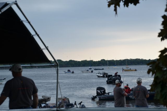 9431BFDF-6E26-4406-A117-C23F4A43F86F