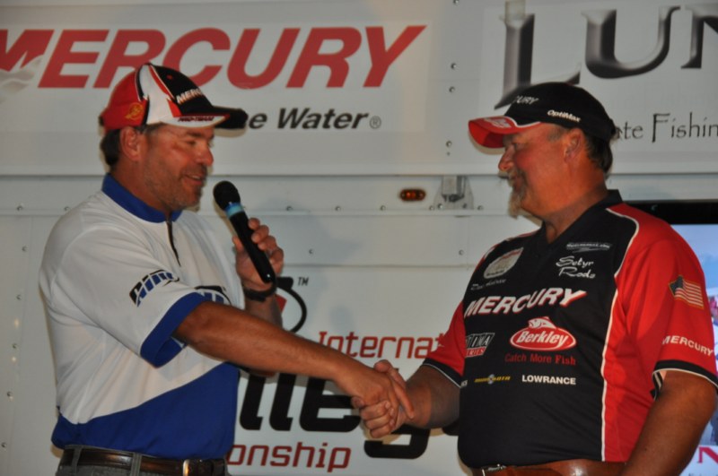 94371F1B-8012-47E8-B6FA-0CA7C400E737