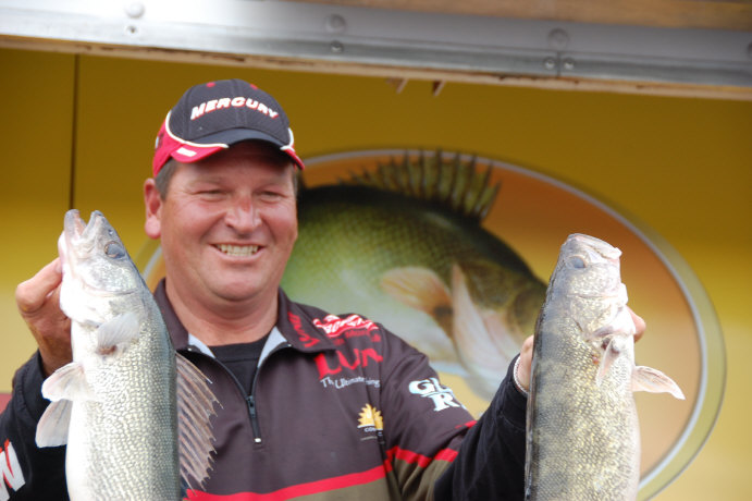 9445A9D0-B8E9-4DA0-8D94-7D0B7BFF89AF