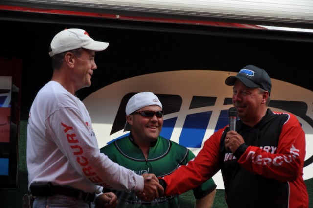 944637EF-FB92-4D8F-A391-F8B1F92E8419