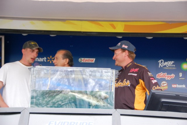 9447752E-B80E-4AED-9C08-42140CD7AAE5