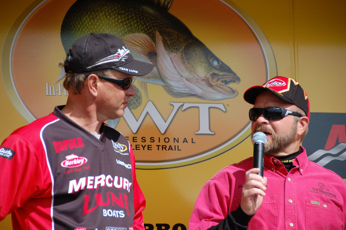 94546AF2-6100-48FC-80CF-DC57A62B1C99