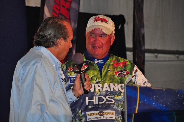 9477632C-C3A8-49D2-9504-4A6410D099F3