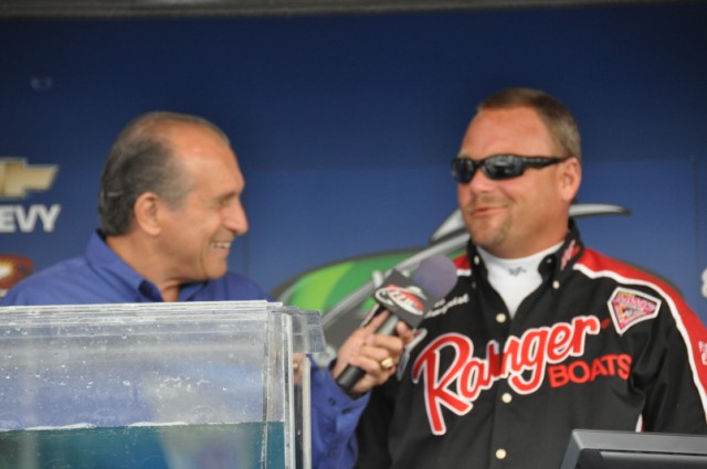 94F83F0C-760D-4343-953E-88F990B9573D