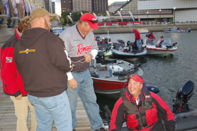 95172ACA-6345-4E7E-8CC3-B3C186405EB7