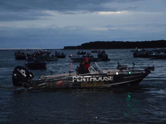 951B8D7D-0DB4-4A29-BAC0-2A5F77287754