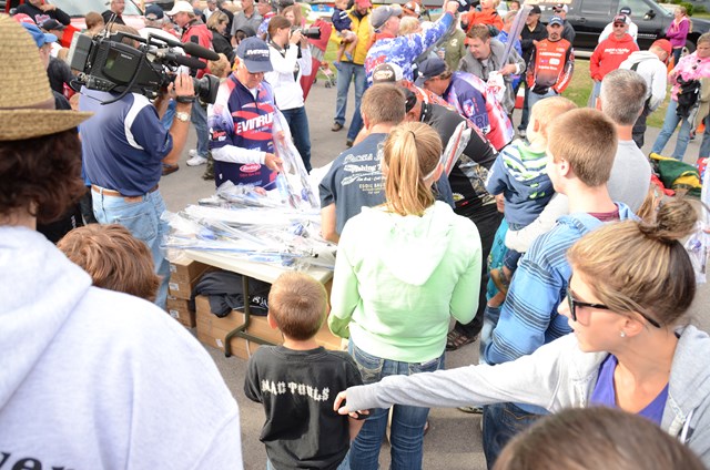 952AE8DE-FB41-43CF-9630-A29B31A6295B