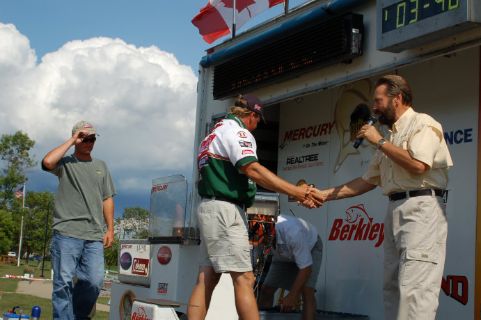 95A38D44-6362-4971-A51D-324D5082BE40