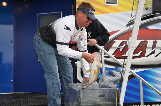 95CCF0CD-D00D-4444-A711-C8CCB9E65632