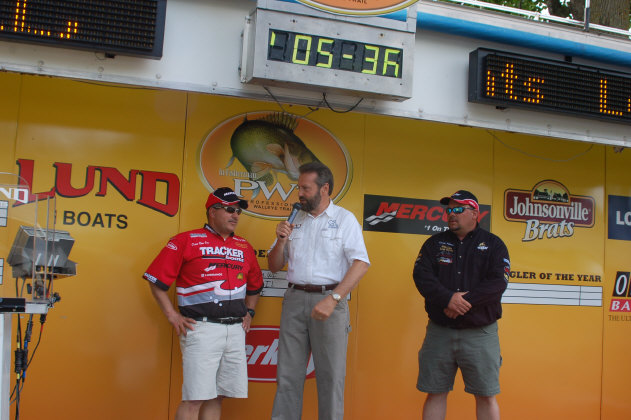 95DC5EBB-2D66-40F3-B0FA-12A16A635D07