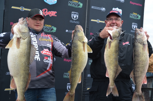 95EDCAC6-FFA7-4939-A621-47F61CF0E563