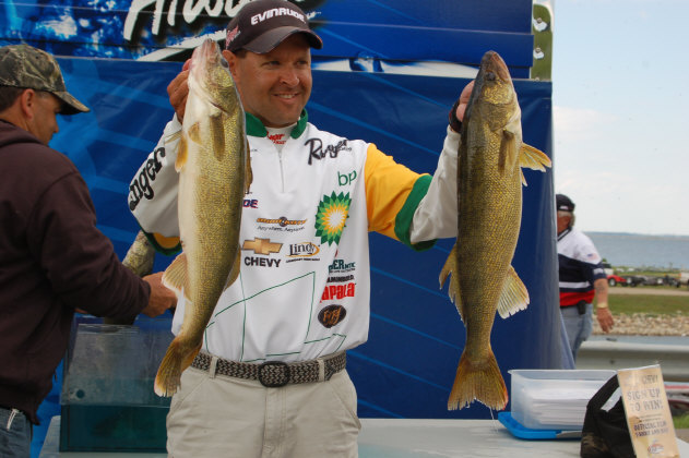 95F58752-3ACF-45A8-AA85-5F98FBE7CED8