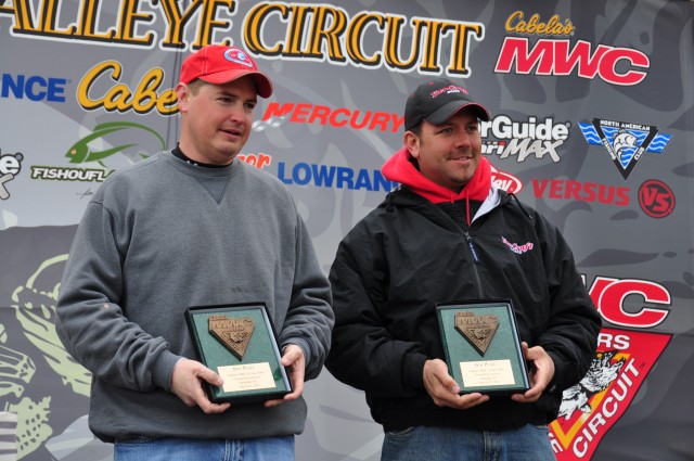 9626FB0B-5F9D-4D7C-8480-527ACD8A930C