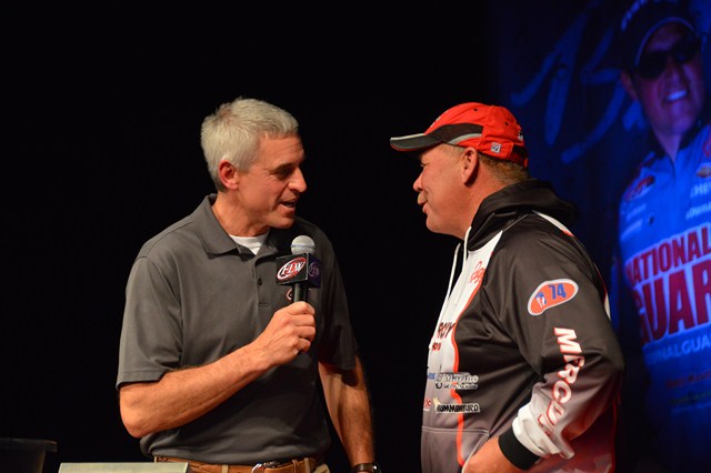 9655CBE8-B778-4A7D-87BB-A961559F36EC