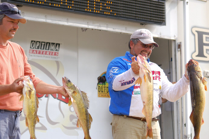 96572FC9-AA2F-463A-9A7D-E0E12617359C