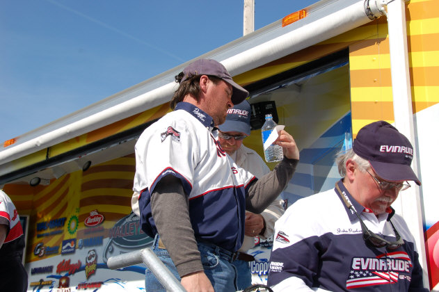 968F69DD-47F3-4B95-A01F-538F5B63C5F0