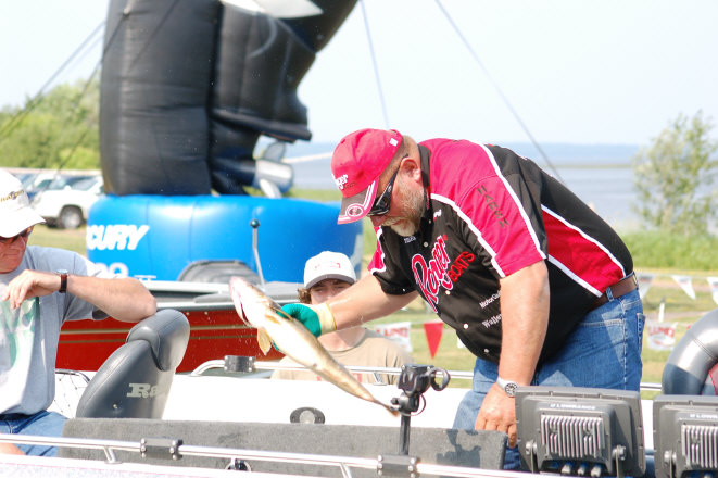 96A08516-18AA-406C-907C-FE903CD4468C