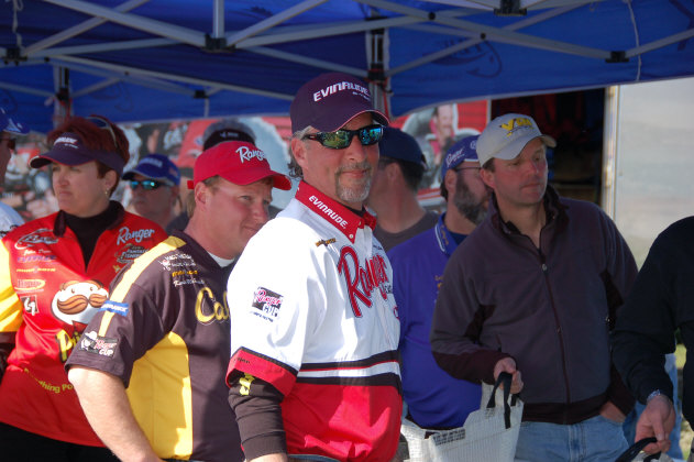 96B85322-8B24-4E10-978B-B4236BE24E9F