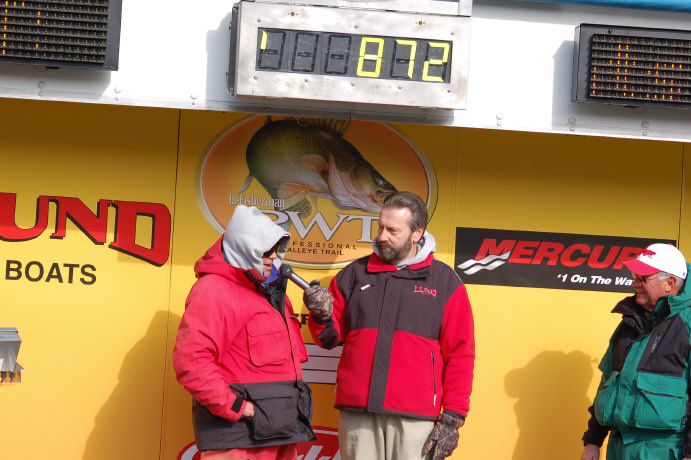 96C72B9B-3E76-475C-9F65-858B69135BBF