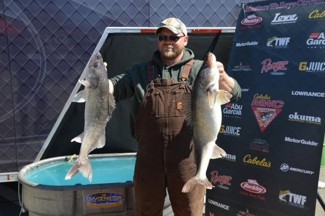 96D91B14-460A-45F9-921D-BCDBAAB7976B