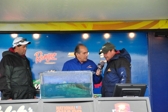 96E52084-2639-422D-A787-DAD05482D832