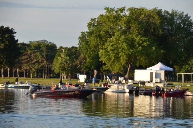 970581D6-B3FC-476D-8D41-801A7293078C