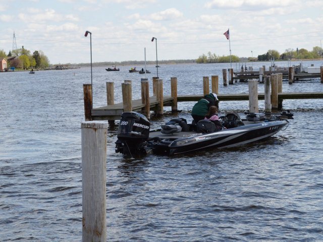 9726F311-9AAB-4A69-80D0-DD42FB347F78